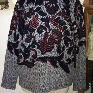 Tory Burch Can someone offer photo HELP???